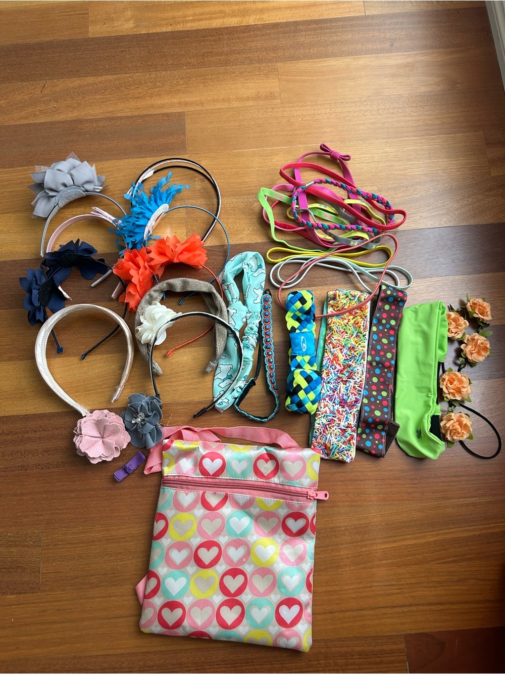 Girl's hair accessories bundle